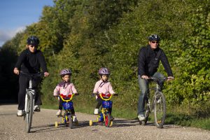 Balade à vélo en famille - Cyclotourisme